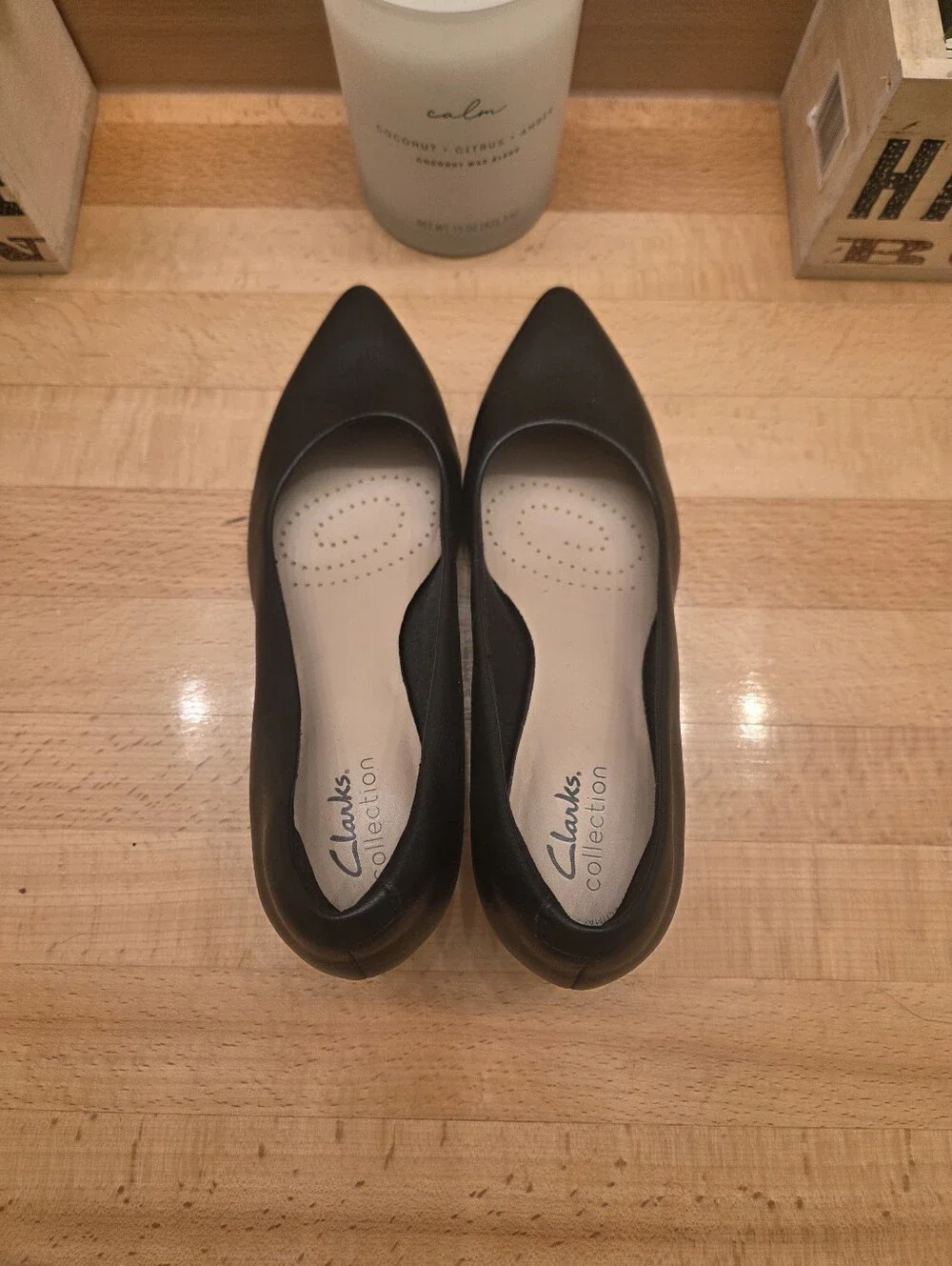 Clarks Linvale Jerica Pumps Black Leather Kitten Heels Women's Size 8